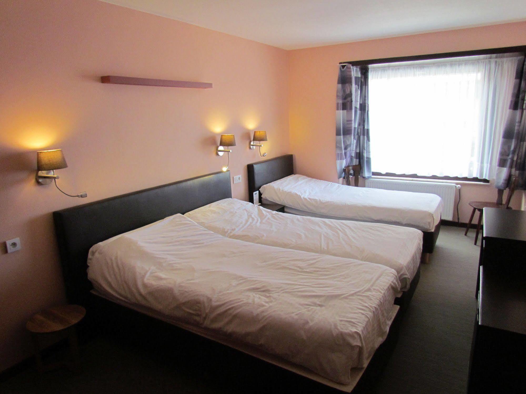 Uilenspiegel Hotel 2*