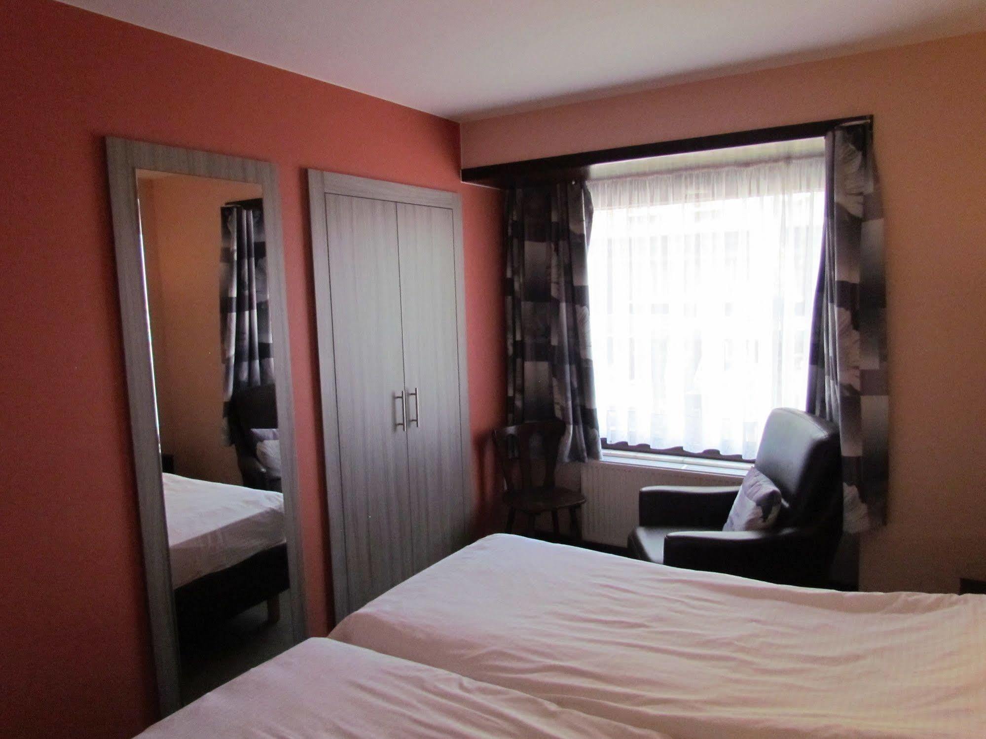 Uilenspiegel Hotel 2*